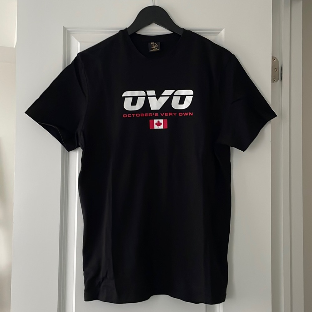 Ovo Tee
